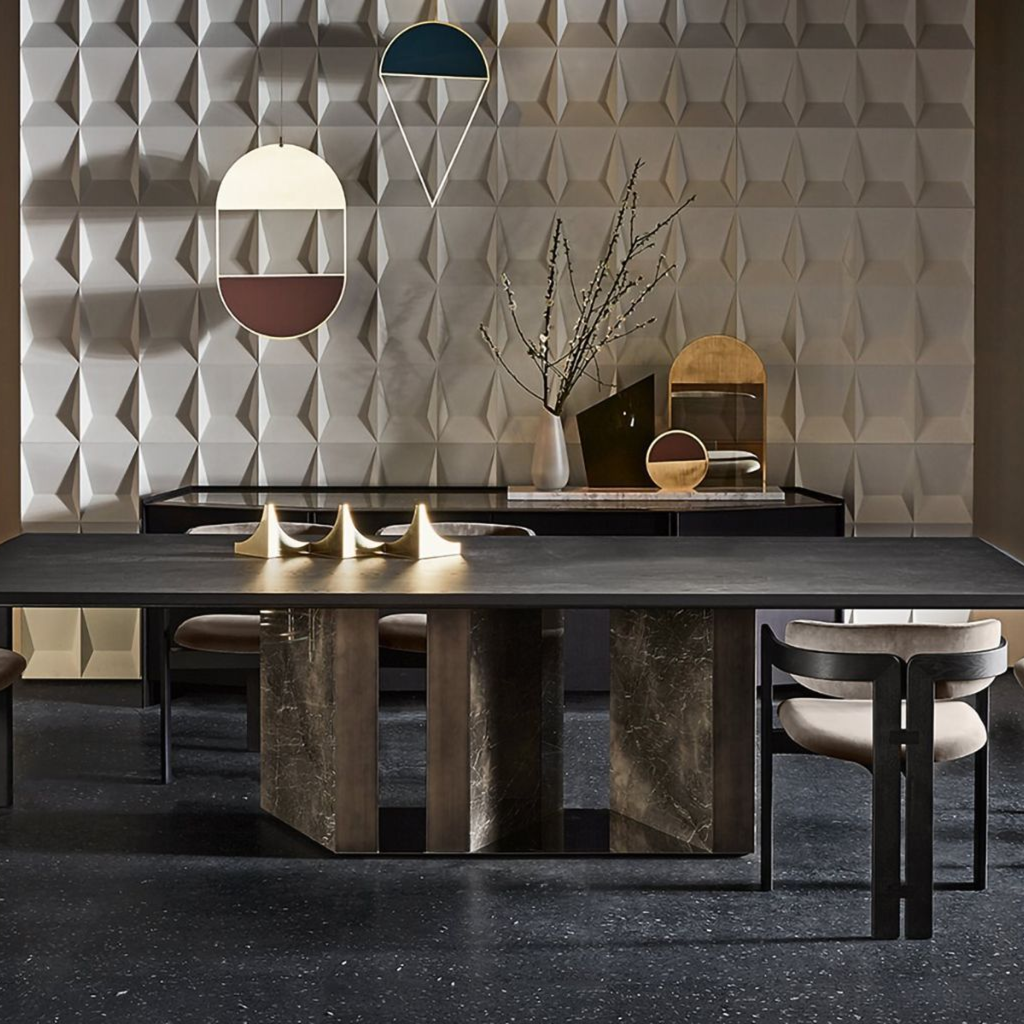 Table Platium de Gallotti & Radice, design élégant, disponible chez Maison Pruilh à Bordeaux.