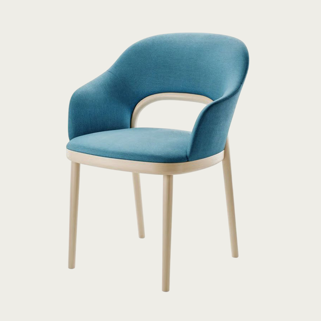 Chaise Thonet 520 PF rembourrée en tissu ou cuir – Maison Pruilh Bordeaux