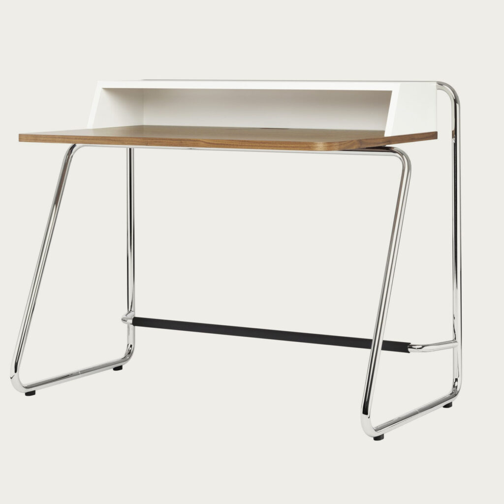 Bureau S 1200 Thonet acier et bois design – Maison Pruilh Bordeaux